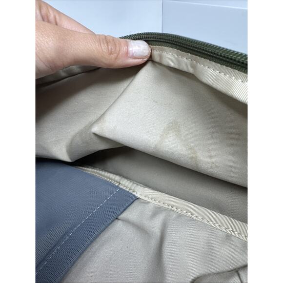 Bellroy Transit Workpack Bag Backpack Green 20L- Great Condition - Picture 10 of 13